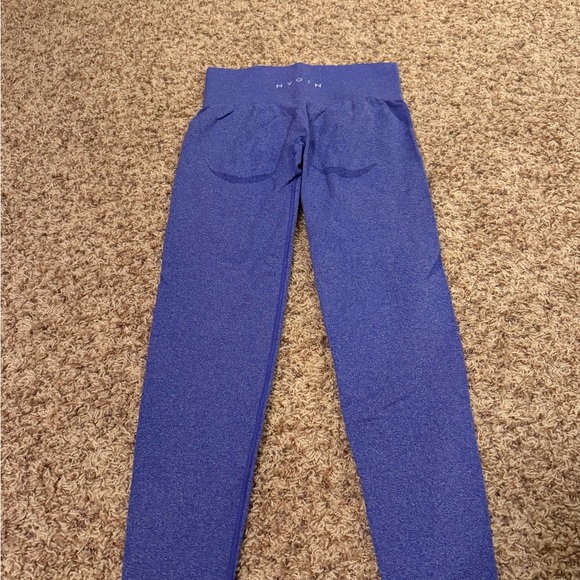 NVGTN Compression Leggings size Medium - Picture 2 of 4
